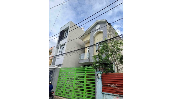 Bán Đất Thổ Cư Đẹp Hẻm Xe Hơi 72.4m2_4*18 Chỉ 3.95 tỷ ĐS 8 Linh Xuân Thủ Đức